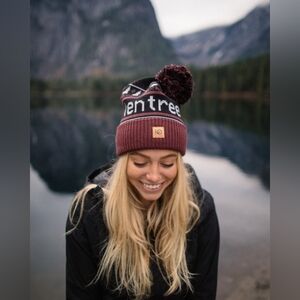 Tentree Cabin Pom Beanie In Red Mahogany